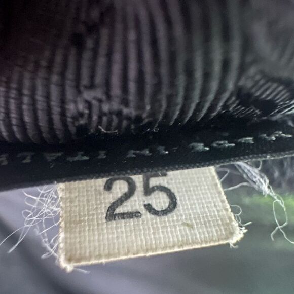 Black Saffiano Leather & Tessuto Vernice Bauletto Frame Bag - Prada - Picture 10 of 10